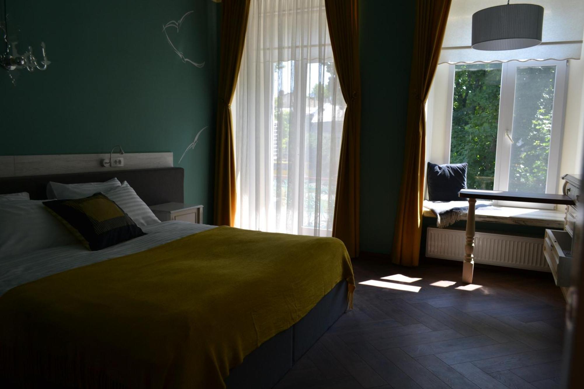 Apart Hotel Michelle Odessa Extérieur photo